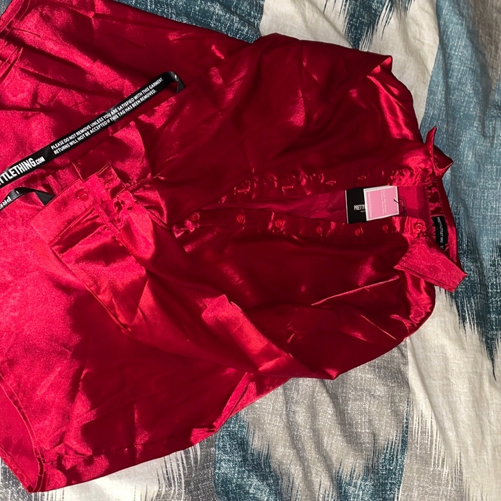 Red silk button down - Picture 5 of 8